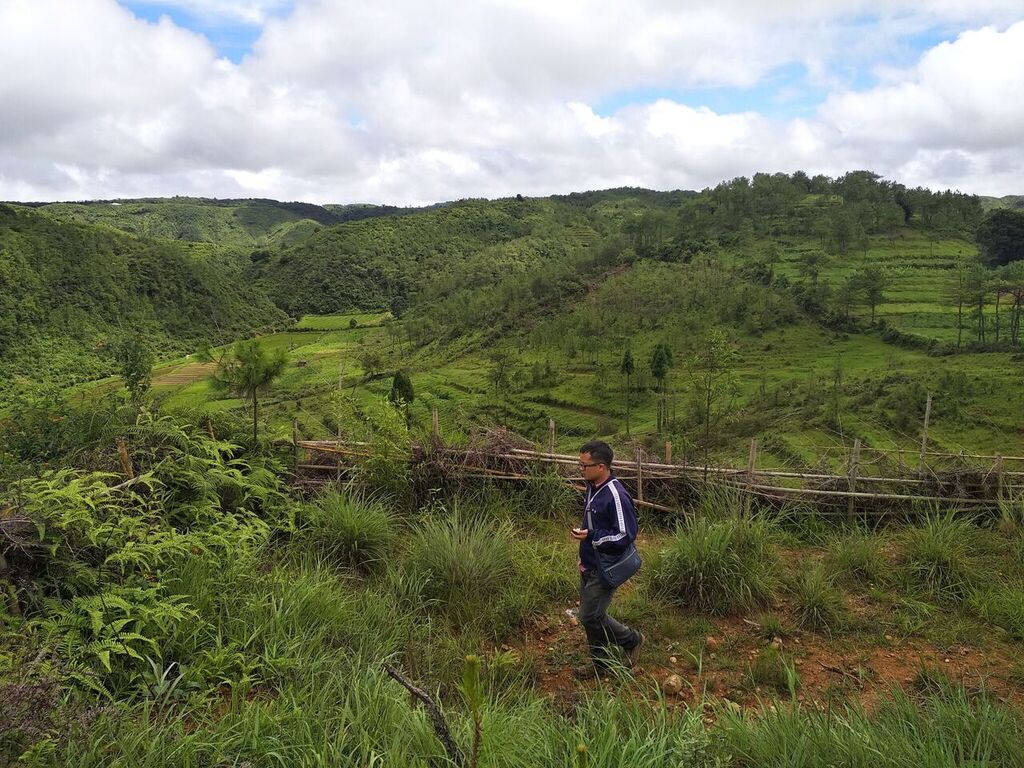 WK OxuCr Khasi Hills