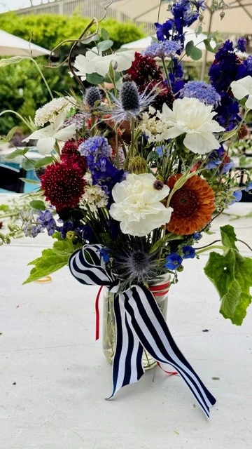 Fourth of July - Red, White & Bloomz