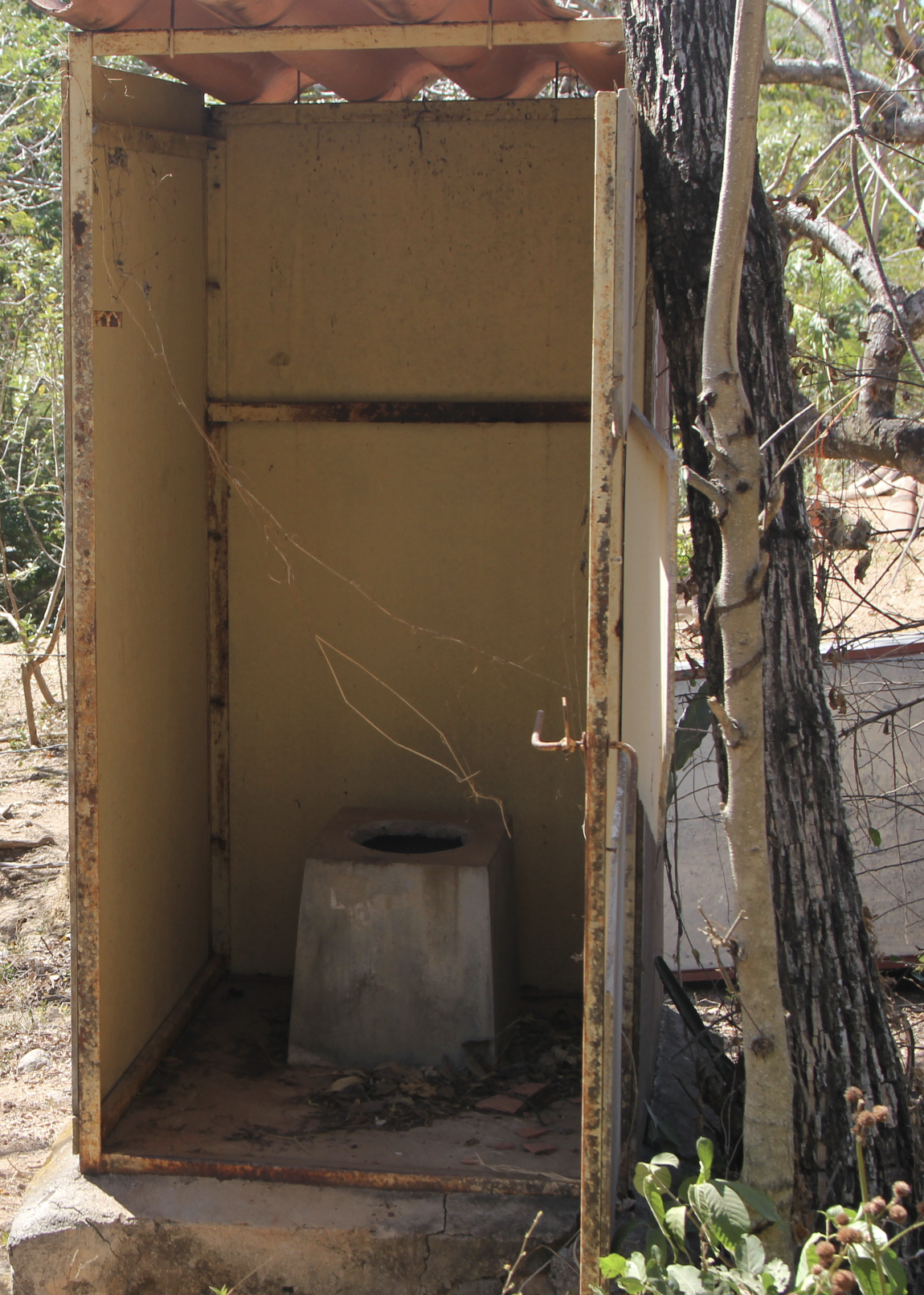 Bathrooms for Amigos