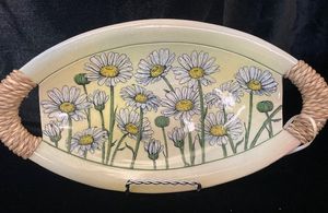 Tray-Sea Grass Handle Canoe Daises