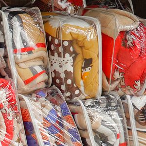 Blankets Program - Chăn, Mền & Áo Ấm