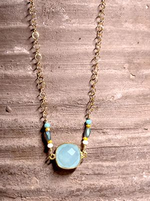 Seafoam Pendant Beaded Necklace