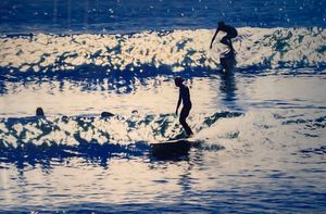 Mirrors On The Waves