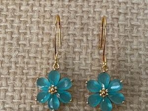 Turquoise glass flower earrings with pearl dangle
