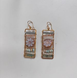 G/F Flower and Bead Rectangle Earrings