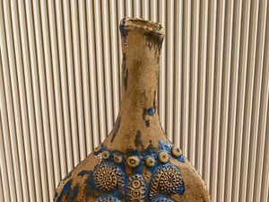 Swirly Textured Vessel