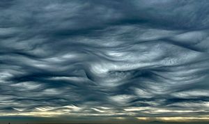 Curvy Clouds