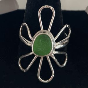 Large Green Glass Flower Ring