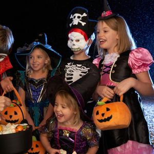Volunteer Sign Up: Halloween Trick or Treat 2026