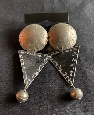 Vintage Silver/Black Circle/Triangle Earrings