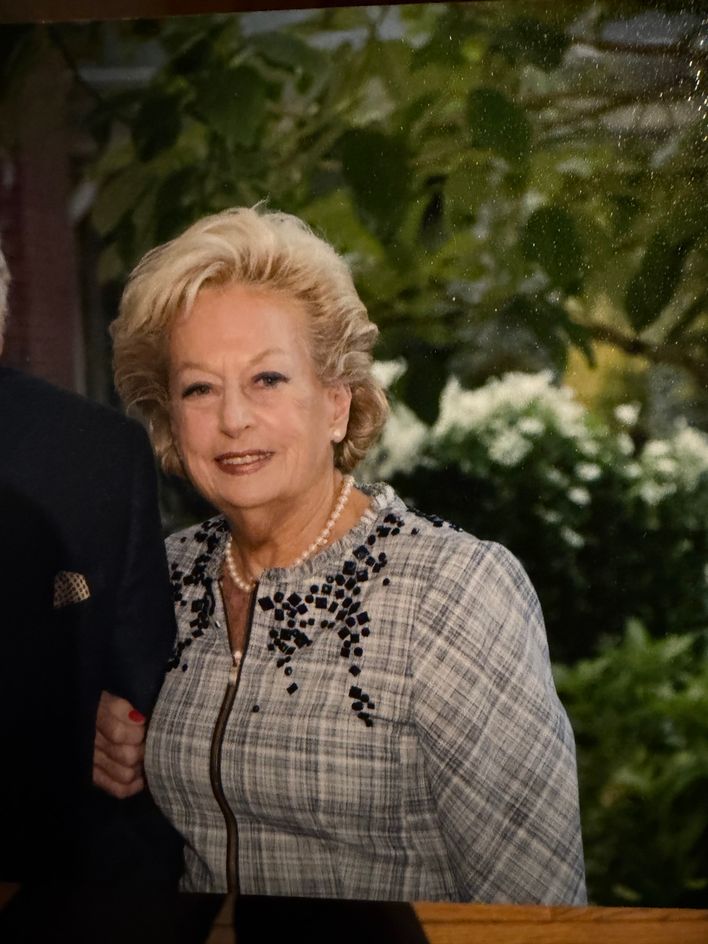 In Memory of Denise Verstandig z