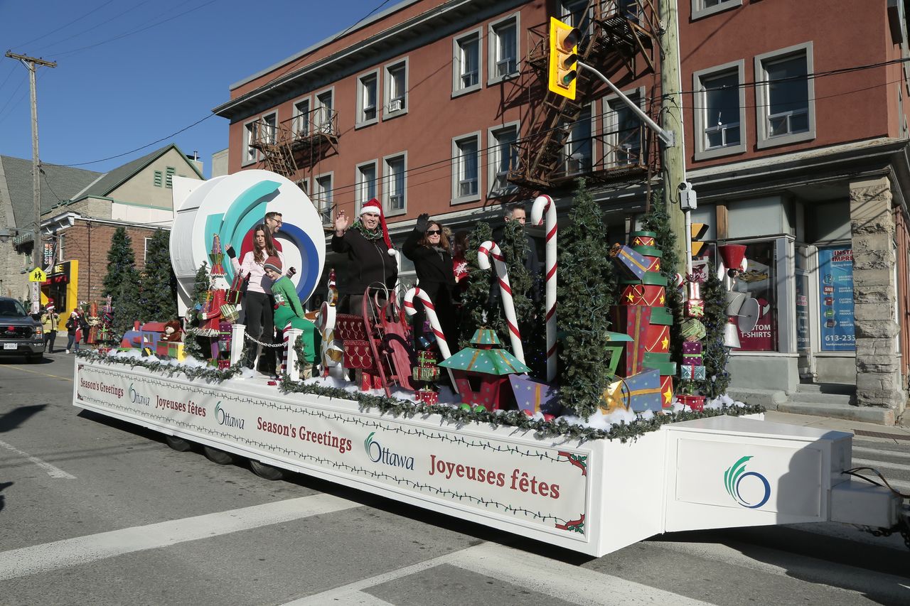 Home — Help Santa Toy Parade