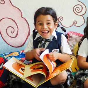 Give a Classroom Reading Package