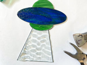 Break it, Make it: A Stained Glass Workshop | Saturday, June 7th, 2025 | 11am - 3:00pm