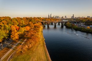 9/28 Walking & River Boat Tour