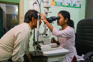 Hands on Training for an Optometrist