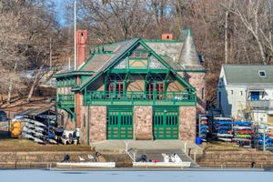 Castle Ringstetten and Undine Barge Club