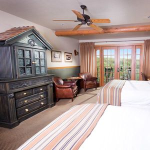 Falls Lodge – Double Room (Double Occupancy)